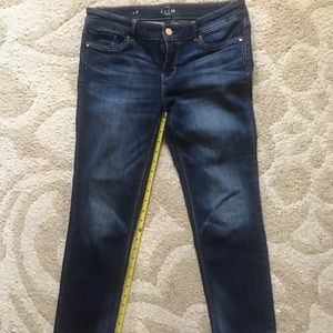 White House Black Market slim cropped jeans